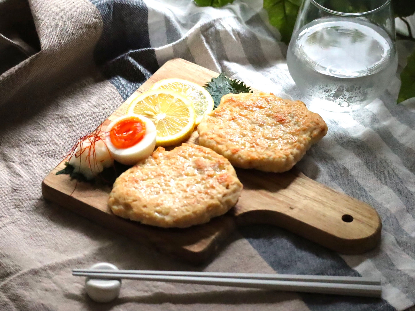 たんぱく質20gとれる軟骨入り鶏ハンバーグ 2個入り/(1個あたり)166.8kcal
